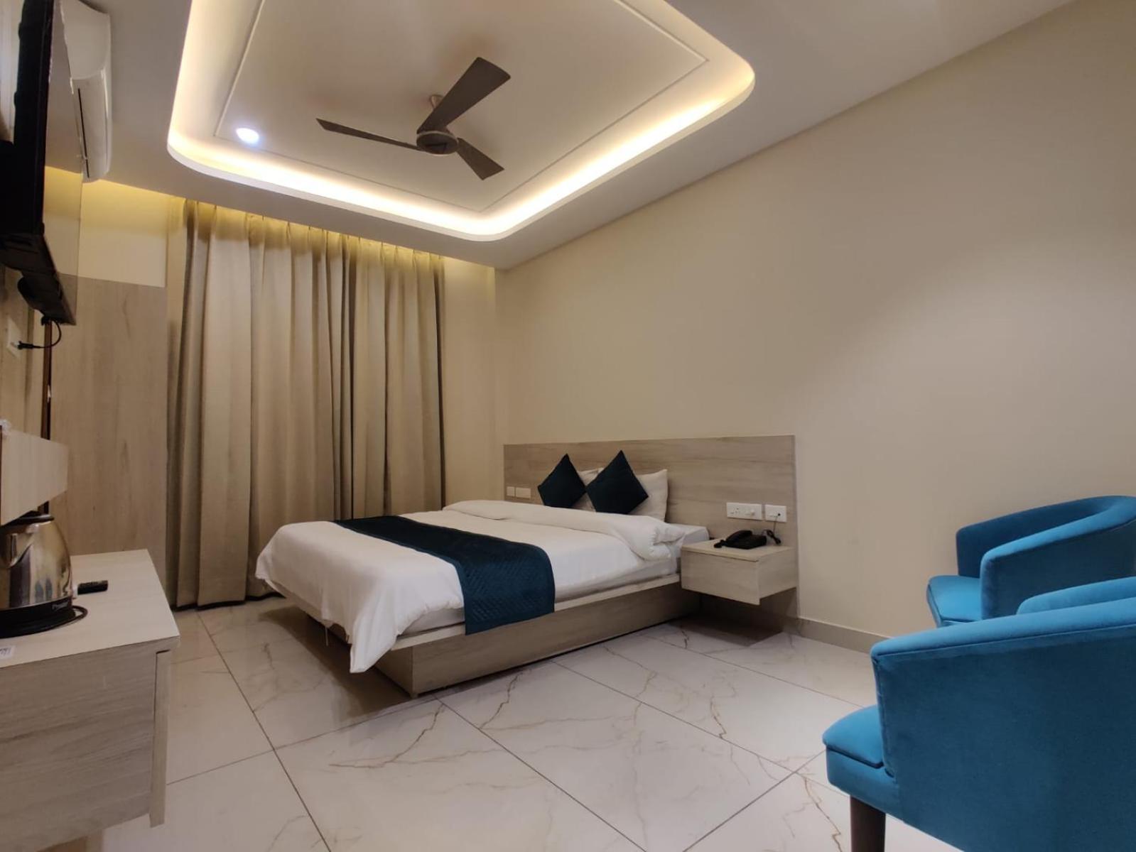 Devaaya Palace Rishikesh Ngoại thất bức ảnh