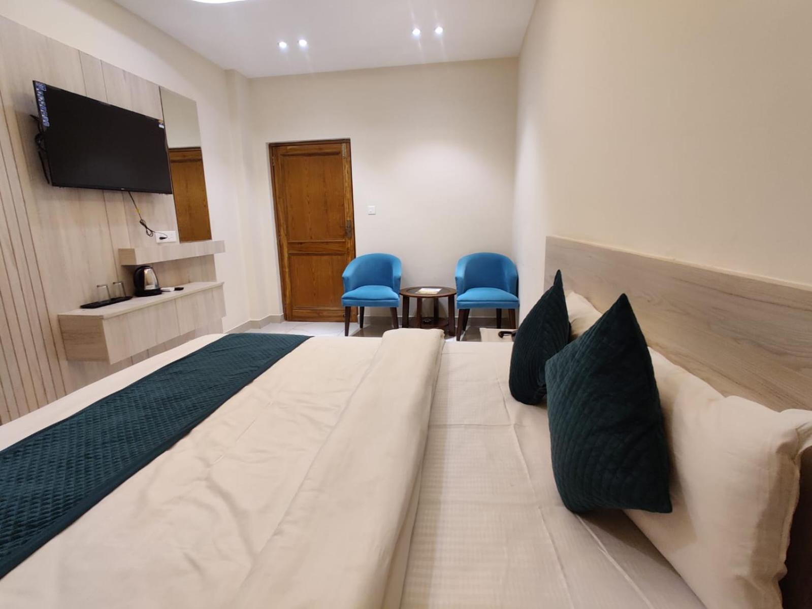 Devaaya Palace Rishikesh Ngoại thất bức ảnh