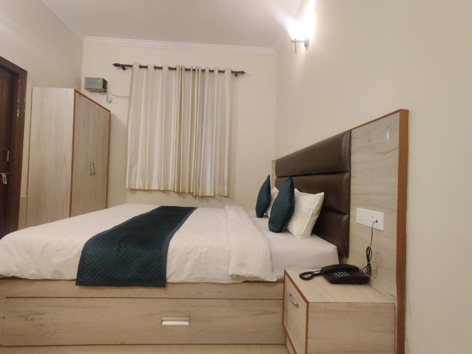 Devaaya Palace Rishikesh Ngoại thất bức ảnh