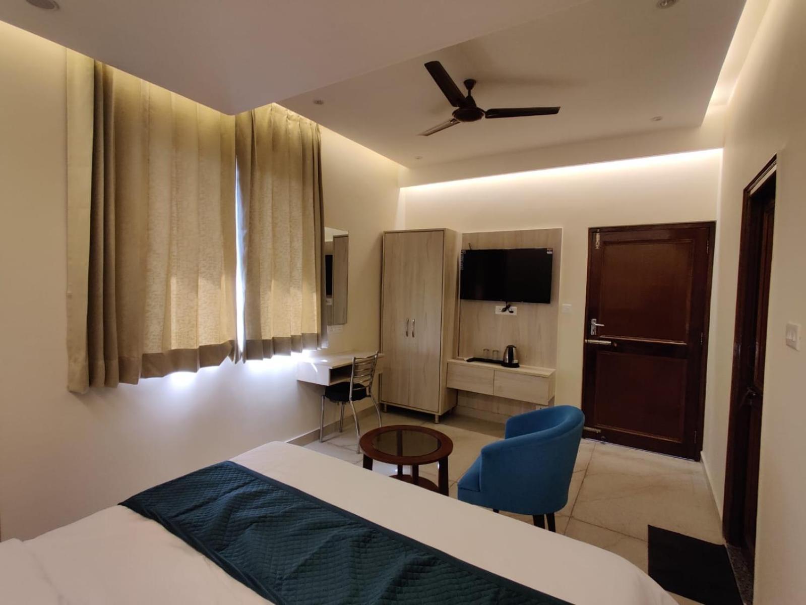 Devaaya Palace Rishikesh Ngoại thất bức ảnh